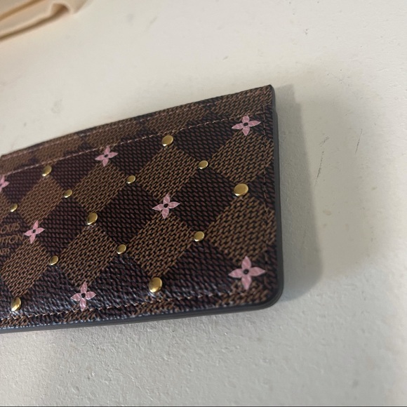 Louis Vuitton Ebene Card Holder Studs - Picture 4 of 12